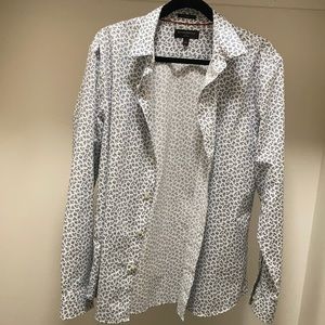 Large Banana Republic Button-Up